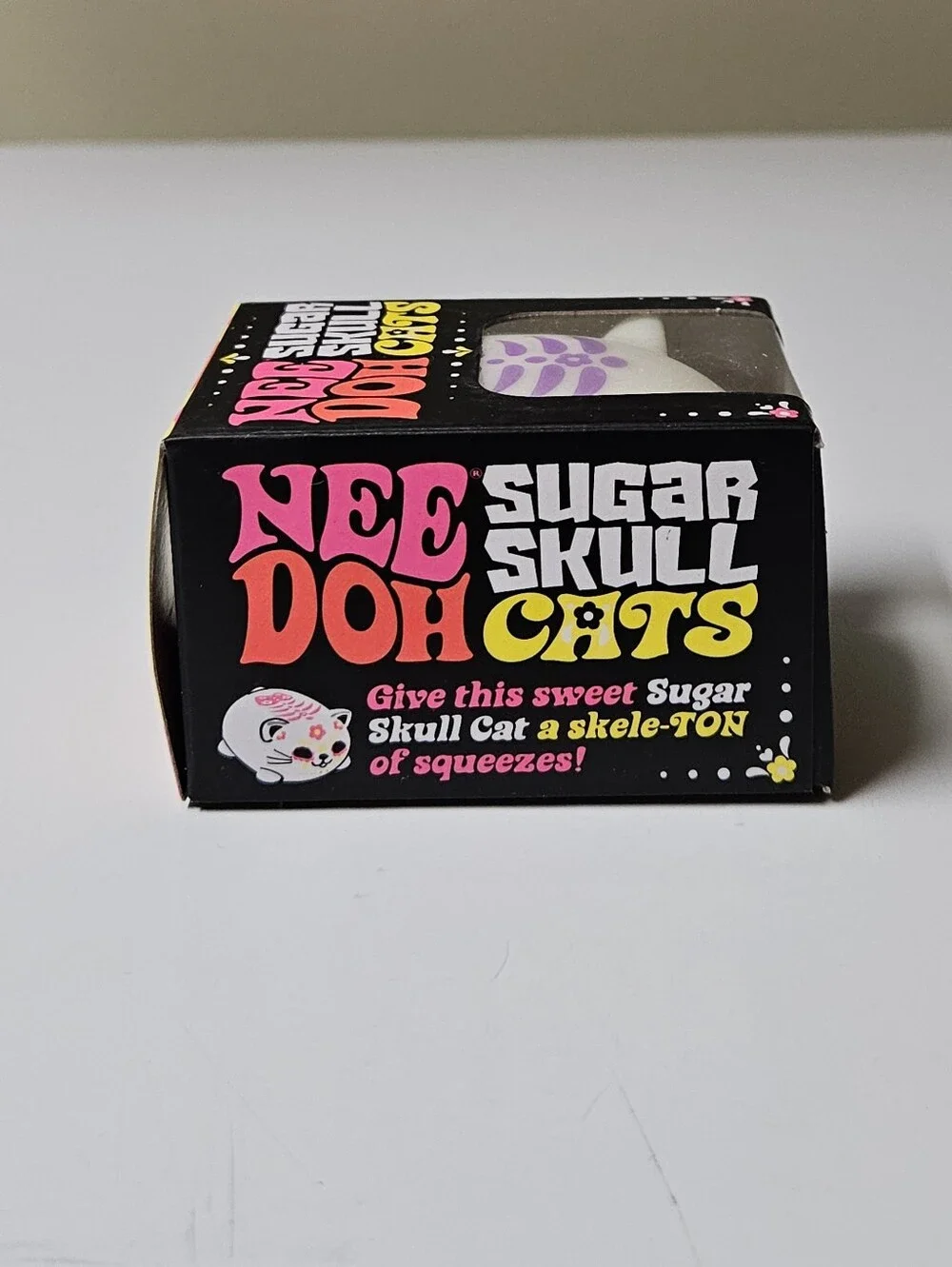 Scyhlling Needoh Sugar Skull Cat Glow In The Dark 100%   Authentic New Squishy